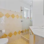 Portail Neuf Apartament