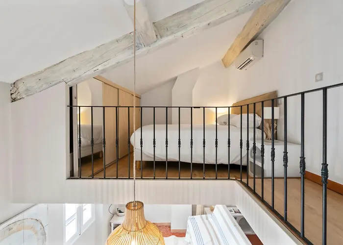 Apartment Portail Neuf *