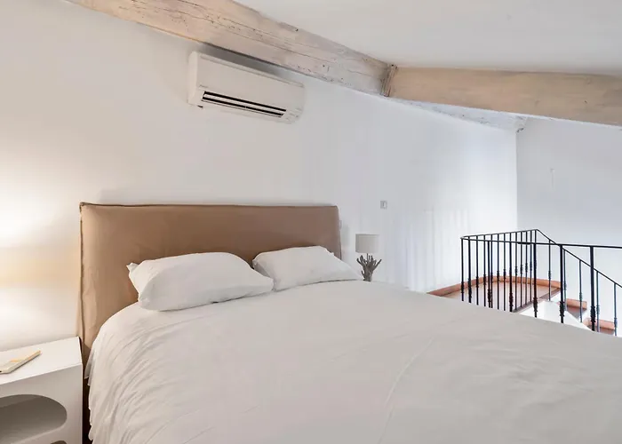 Apartment Portail Neuf